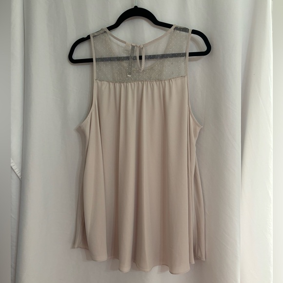 Gorgeous Tank - Picture 2 of 4